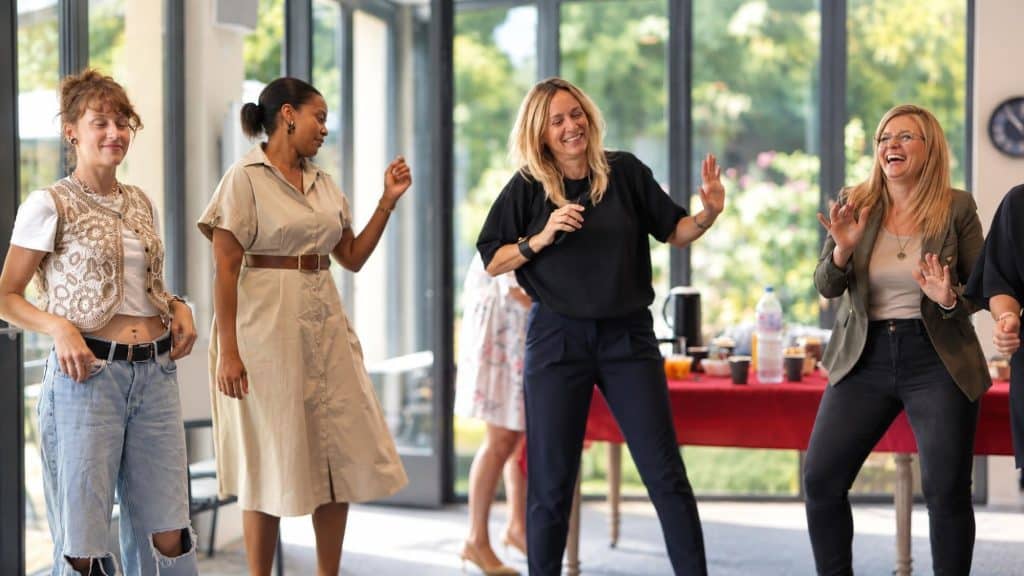 Atelier dansé, sourires et bonne humeur